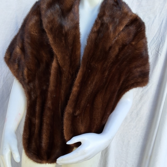 Vintage Mink stole/ shawl - Picture 2 of 16